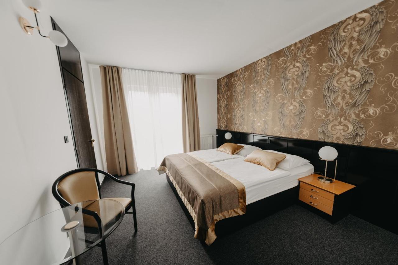 Hotel Alp Bovec Exterior foto
