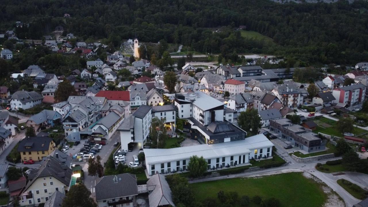Hotel Alp Bovec Exterior foto